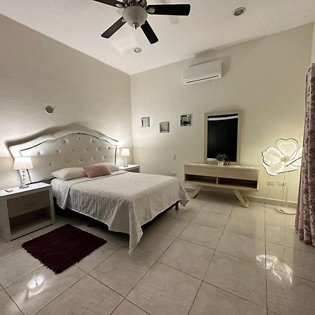 Casa Sasha'S Mini Palace Cancún Exteriér fotografie